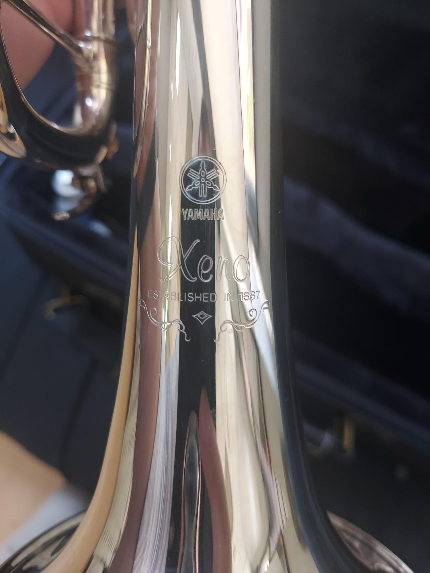 Trompeta Sib Yamaha Xeno YTR-8335G Plateada